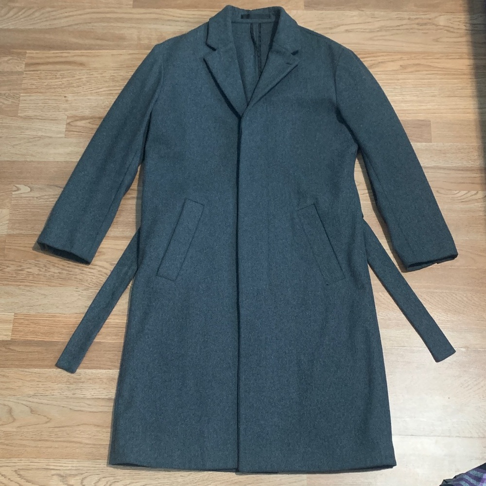 Topman Charcoal Gray Single-Breasted Wool Coat with Belt